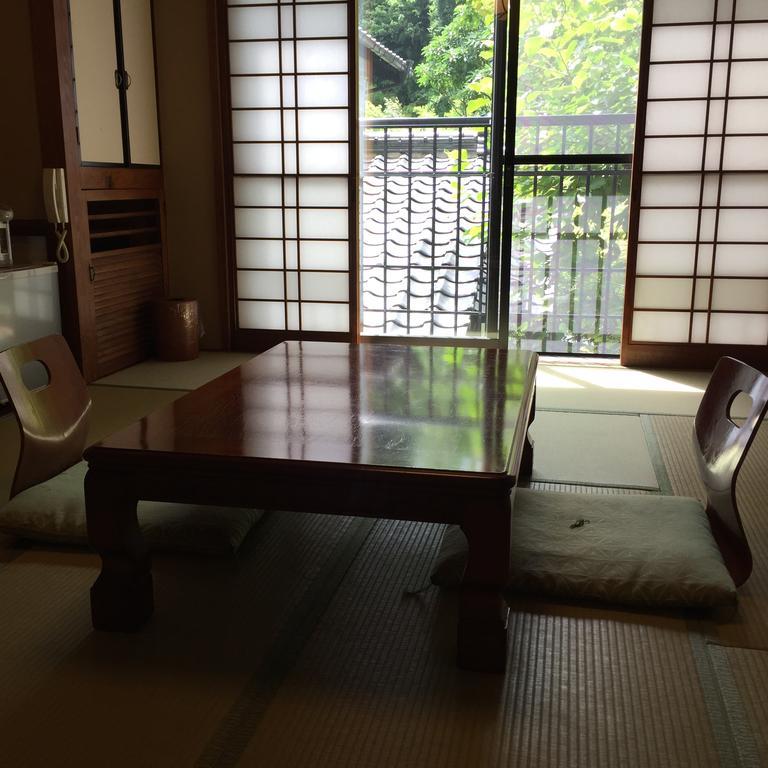 Seifusou Hotell Yufu Rom bilde
