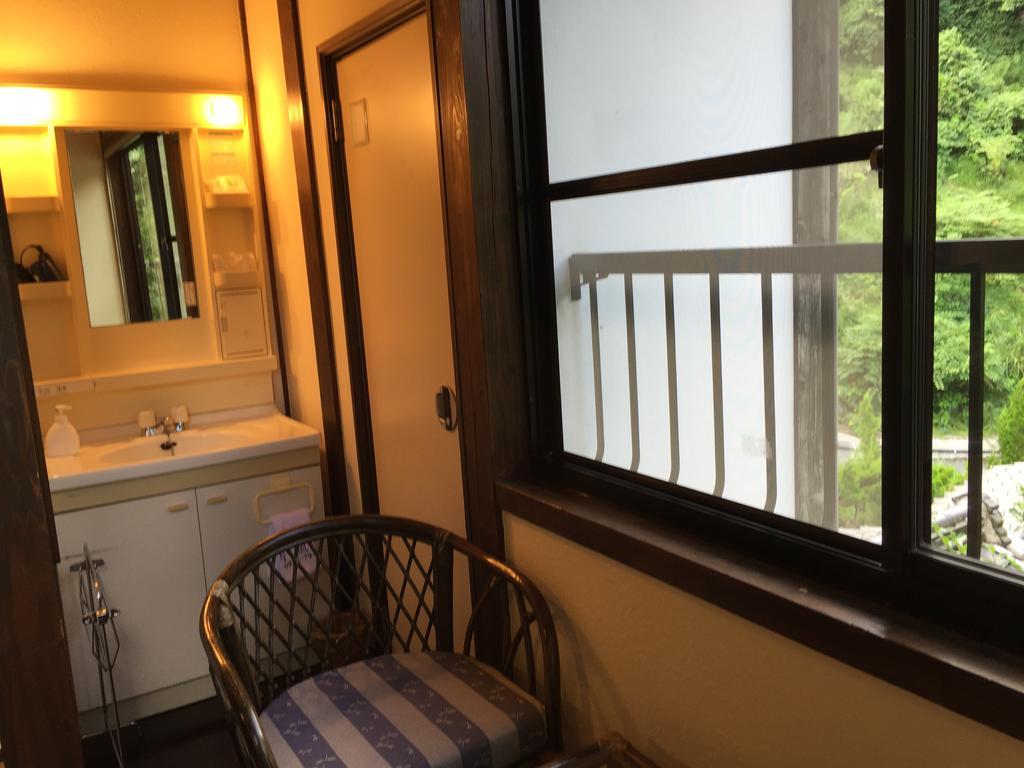 Seifusou Hotell Yufu Rom bilde